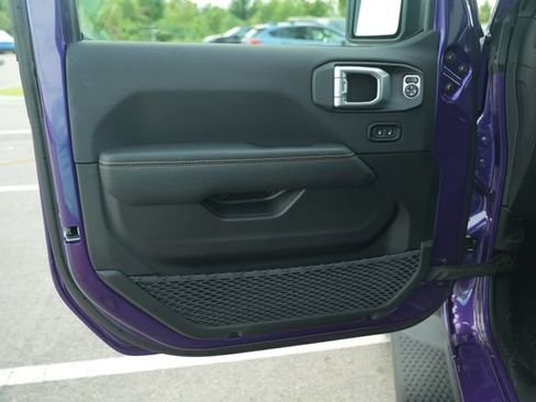 New 2026 Jeep Wrangler Unlimited Sahara AWD/4WD image 13