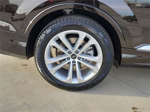 New 2026 Audi Q7 3.0T Premium Plus image 8
