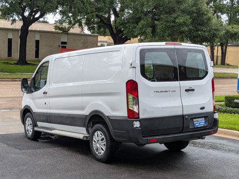 Used 2024 Ford Transit 250 Low Roof w/ Exterior Upgrade Package RWD image 7