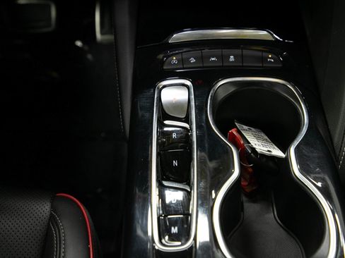 Used 2023 Buick Envision Essence w/ Technology Package I AWD/4WD image 14