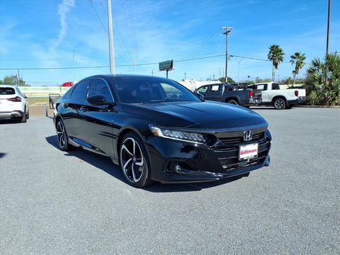 Used 2022 Honda Accord Sport image 2