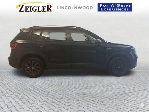 Used 2024 Volkswagen Taos S FWD image 7