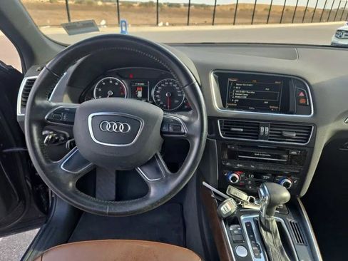 Used 2017 Audi Q5 2.0T Premium Plus w/ Technology Package image 5