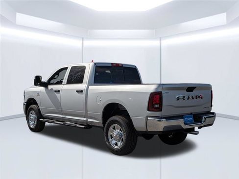 New 2026 RAM 2500 Tradesman AWD/4WD image 3