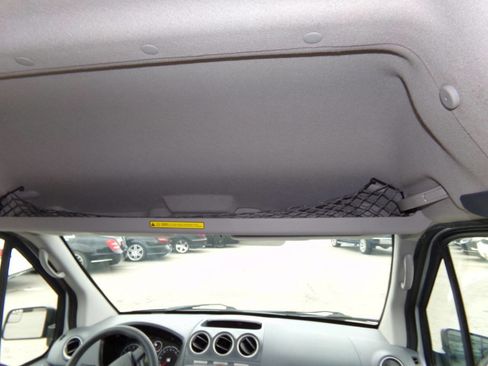 Used 2012 Ford Transit Connect XLT image 21