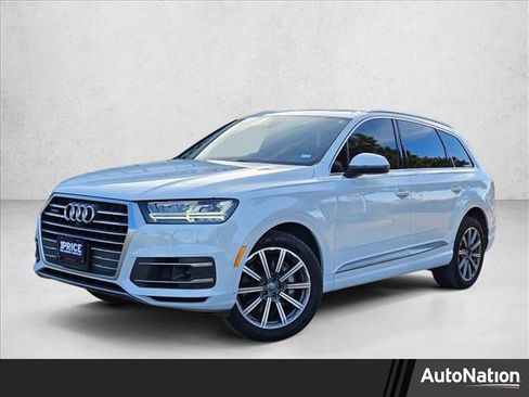 Used 2018 Audi Q7 3.0T Prestige image 1