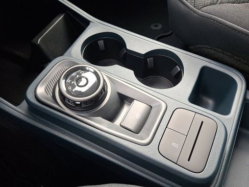 New 2025 Ford Maverick XL w/ Equipment Group 101A image 15