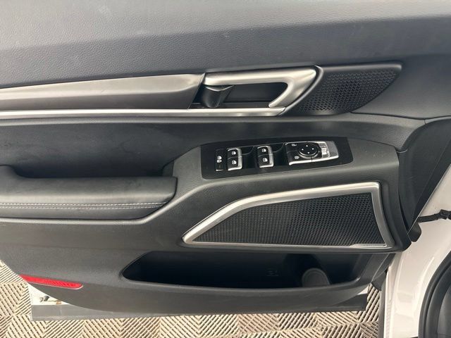 Certified 2025 Kia Telluride S AWD/4WD image 20