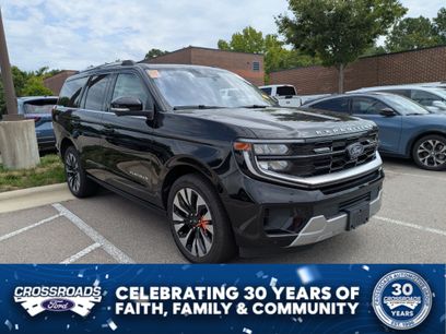 Used 2025 Ford Expedition Platinum w/ Driver's Package