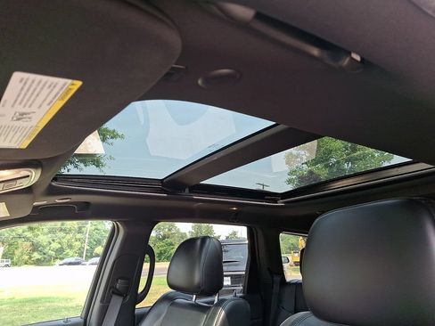 Used 2019 Jeep Grand Cherokee Limited X AWD/4WD image 26
