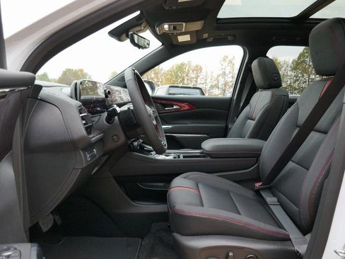 New 2026 Chevrolet Traverse RS image 22