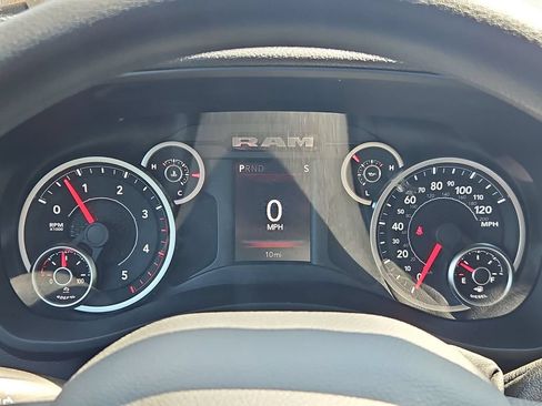 New 2026 RAM 2500 Tradesman AWD/4WD image 21