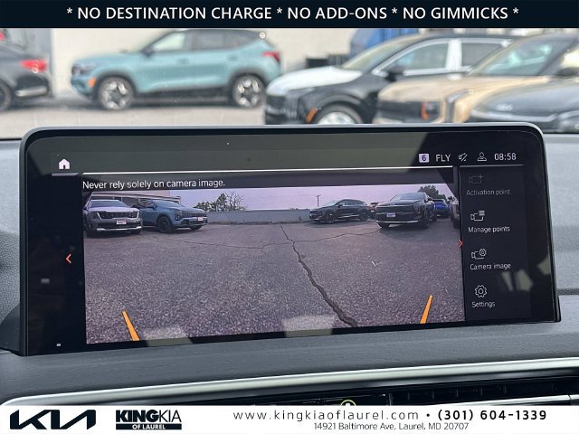 Used 2024 BMW X4 xDrive30i w/ Parking Assistance Package AWD/4WD image 4