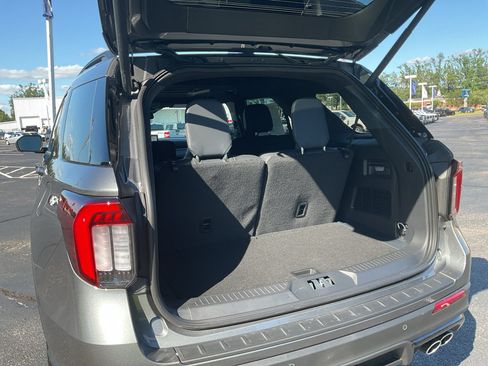 New 2026 Ford Explorer ST w/ Sun And Sound Package AWD/4WD image 22