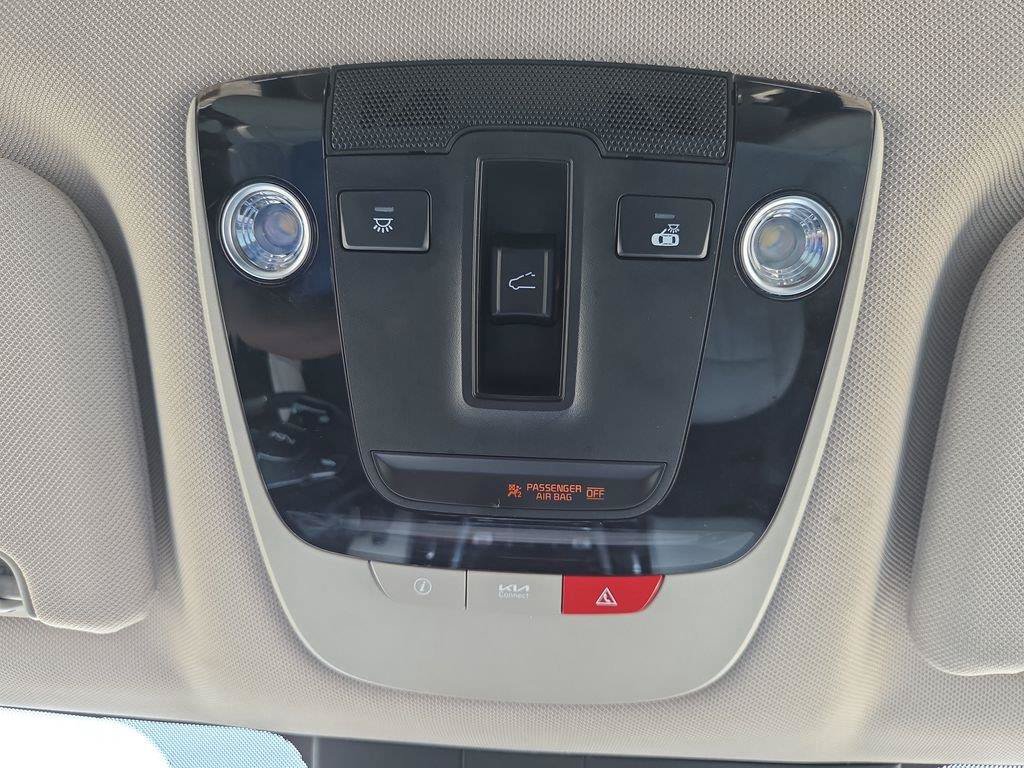 Used 2023 Kia Sorento SX AWD/4WD image 17
