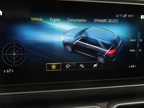 Used 2022 Mercedes-Benz GLE 53 AMG 4MATIC w/ 3rd Row Seat Package image 43