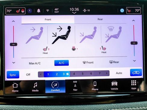 Used 2022 Chrysler Pacifica Touring-L w/ Uconnect Theater Family Group FWD image 20