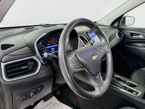 Used 2021 Chevrolet Equinox Premier FWD image 9
