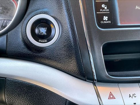 Used 2016 Dodge Journey SXT image 33