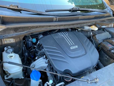 Used 2016 Kia Sedona SX image 14