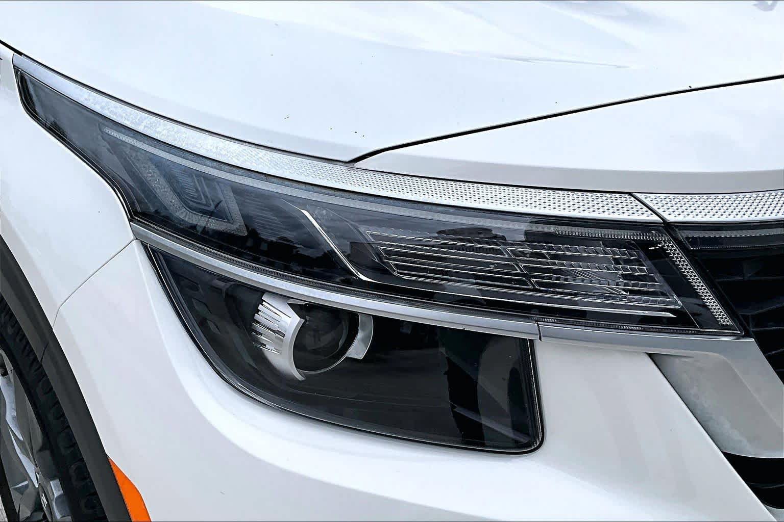 Used 2021 Kia Seltos S FWD image 26