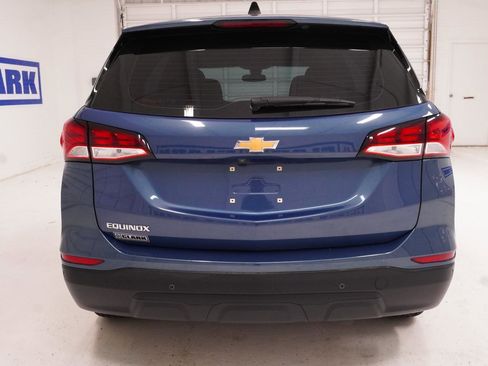 Used 2024 Chevrolet Equinox LS w/ Driver Confidence II Package FWD image 29