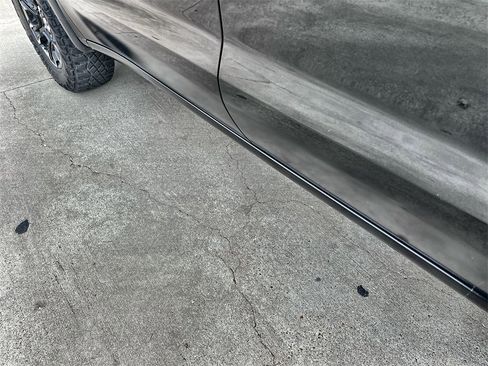 Used 2024 Chevrolet Silverado 1500 ZR2 w/ Technology Package image 13