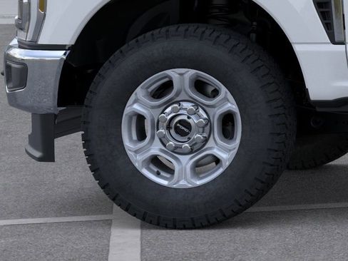 New 2026 Ford F350 XLT w/ XLT Premium Package AWD/4WD image 24