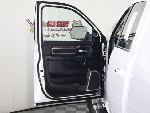 Used 2020 RAM 2500 Laramie AWD/4WD image 37