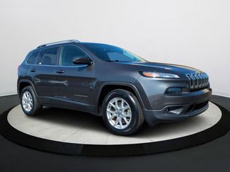 Used 2015 Jeep Cherokee Latitude w/ Comfort/Convenience Group video 2