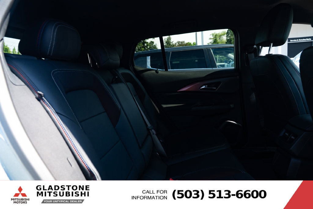 Used 2024 Chevrolet Equinox EV RS FWD image 22