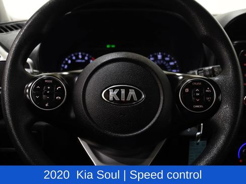 Used 2020 Kia Soul LX image 11