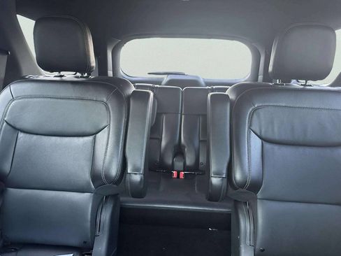 Used 2020 Ford Explorer Limited AWD/4WD image 11