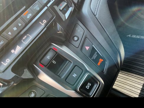 Used 2021 Honda Odyssey EX-L image 23