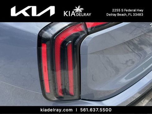 Certified 2024 Kia Telluride SX X-Line AWD/4WD image 7