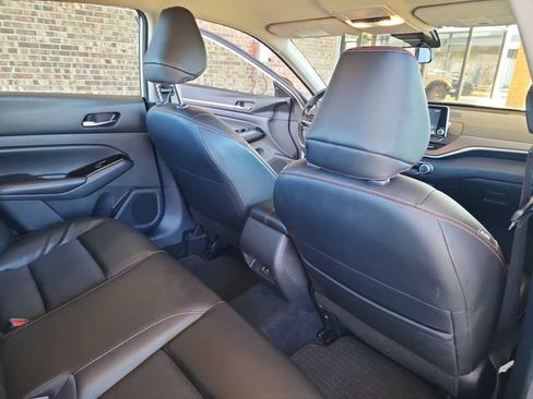 Used 2024 Nissan Altima 2.5 SR image 27