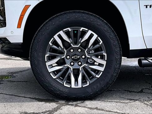 New 2026 Chevrolet Tahoe Z71 w/ Z71 Off-Road Package AWD/4WD image 12