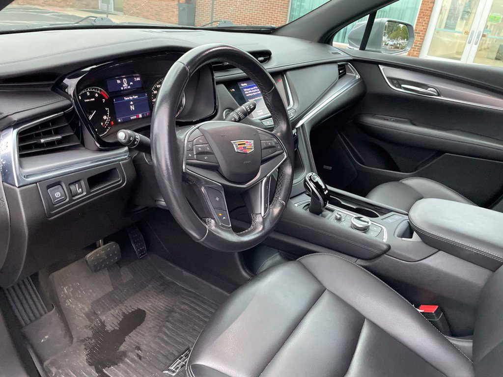 Used 2020 Cadillac XT5 Luxury w/ LPO, Floor Liner Package AWD/4WD image 19