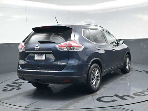 Used 2015 Nissan Rogue SL w/ SL Premium Package image 9