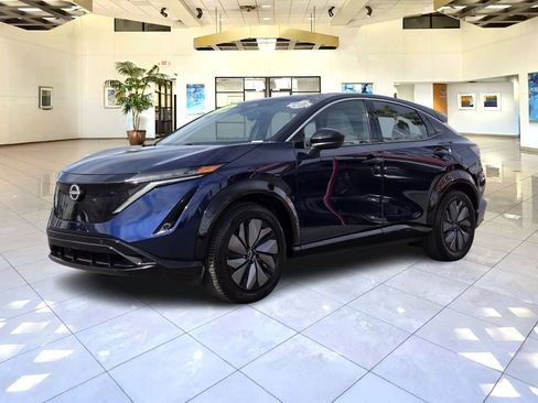 Used 2024 Nissan Ariya FWD image 1