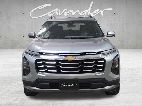 Used 2025 Chevrolet Equinox LT w/ Convenience Package II FWD image 18