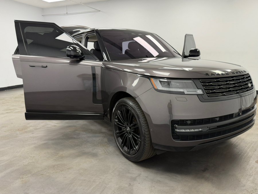 Used 2023 Land Rover Range Rover SE AWD/4WD image 32