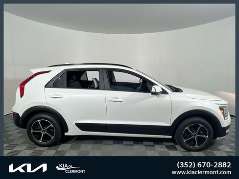 New 2026 Kia Niro EX w/ EX Premium Package FWD image 1