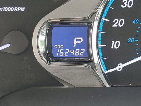 Used 2013 Toyota Sienna XLE AWD/4WD image 14