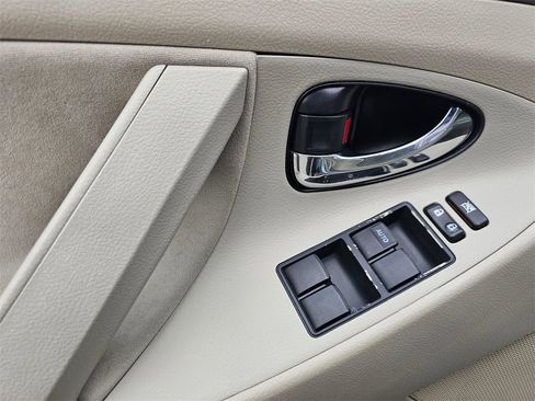 Used 2007 Toyota Camry LE image 22