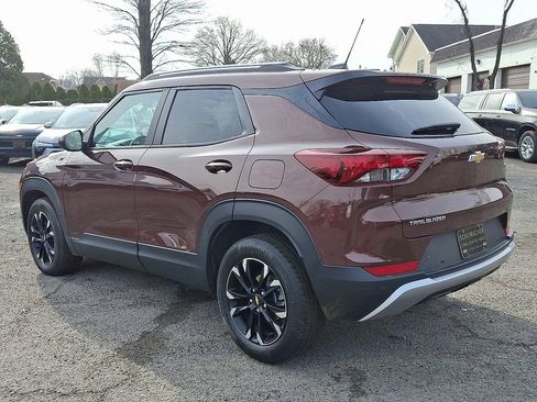 Used 2023 Chevrolet TrailBlazer LT w/ Convenience Package image 6