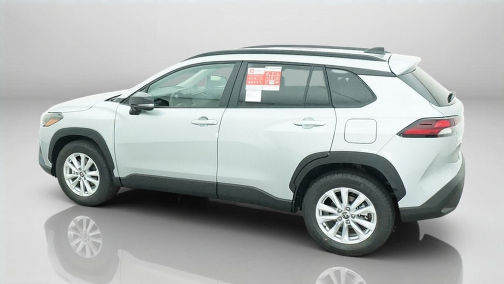New 2026 Toyota Corolla Cross LE FWD image 4