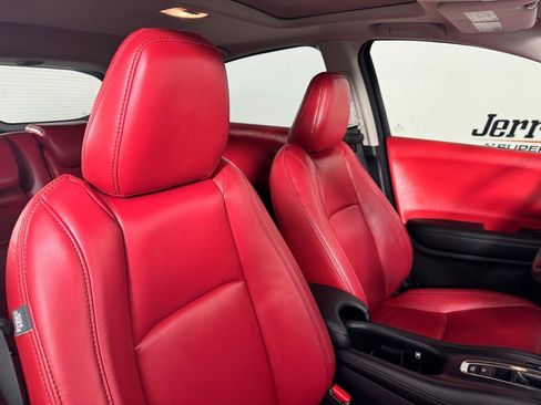 Used 2022 Honda HR-V EX image 33