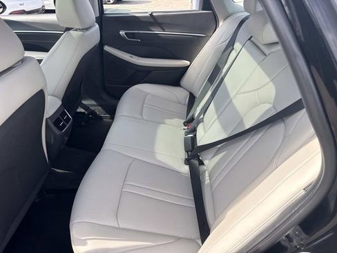 Used 2023 Hyundai Sonata Limited w/ Cargo Package image 17