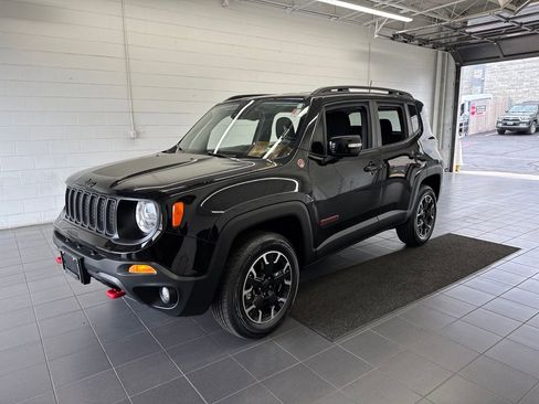 Used 2023 Jeep Renegade Trailhawk AWD/4WD image 4